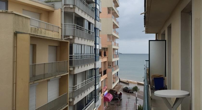 Appartement Vue Sur Mer 莱萨布勒-多洛讷 客房 照片